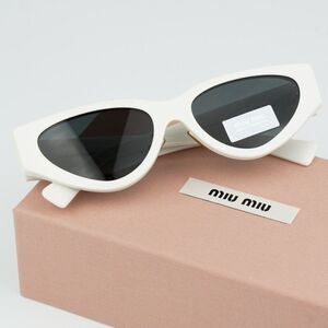 NEW Miu Miu MU03ZS 1425S0 White Dark Gray Cat Eye Women Sunglasses MU 03ZS